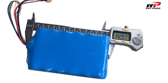 22.2V 25Ah 21700 リチウムイオンバッテリーパック ROBOT AGV用